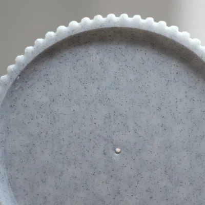 Chân Cắm Nhang Kiểu Hiện Đại (Có Gân)