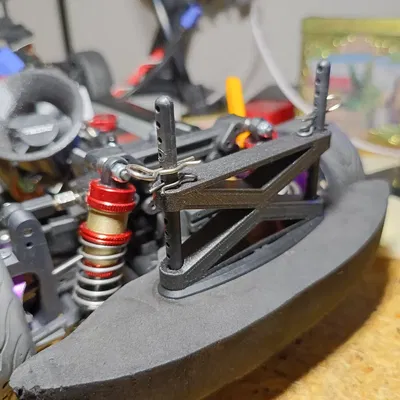 Maverick Strada TC DC HSP FlyingFish 1/10 body post brace touring car