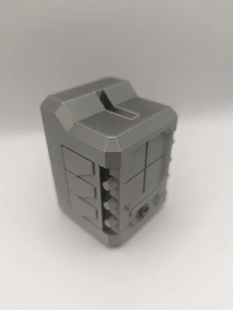 AGIMUS Figurine - Image 3