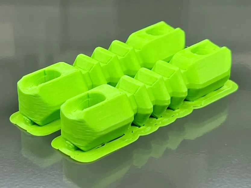 Chắn cuối anten ("dogbone") bằng nhựa ASA - Image 1