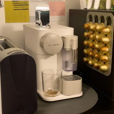 Khay đựng viên nén Nespresso với độ dung sai lỏng hơn