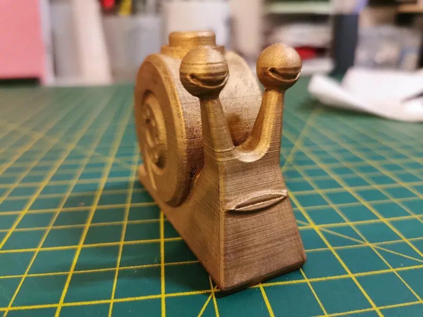 Golden Den Den Mushi - One Piece - Image 2