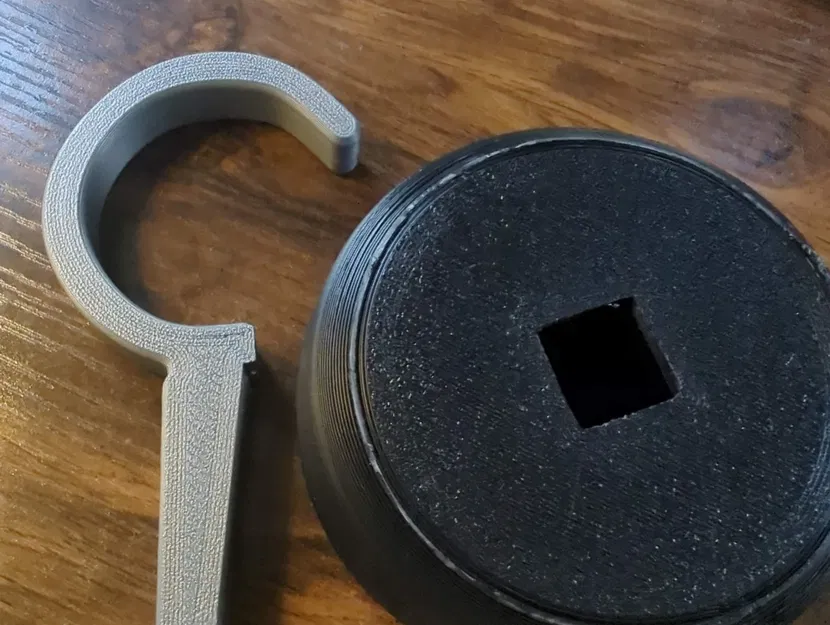 Cap'n Hook's Hook - Image 3