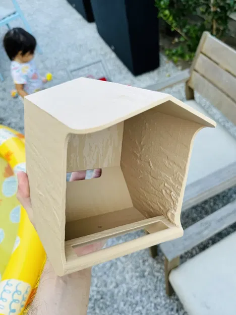 Máng ăn chim có vân vỏ cây (đã bỏ giá đỡ camera) - Image 1