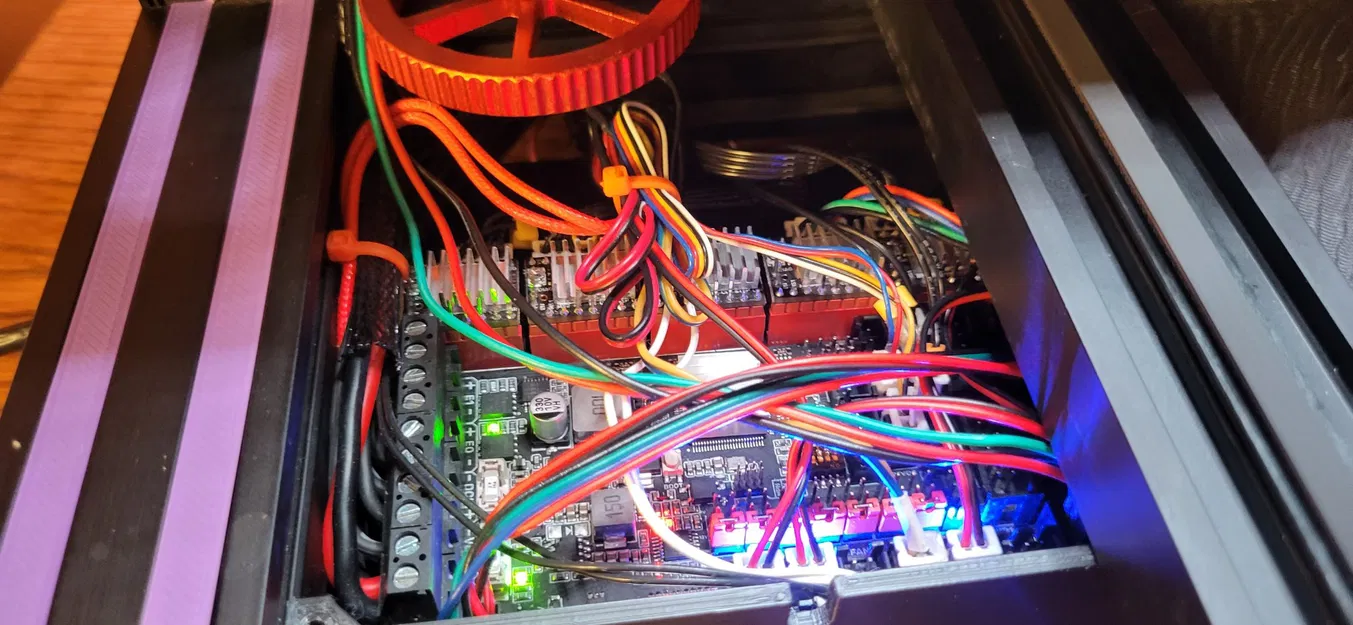 Vỏ Hộp Chuyển Đổi Ender 3 V2 Neo SKrat v1.0 - Image 1