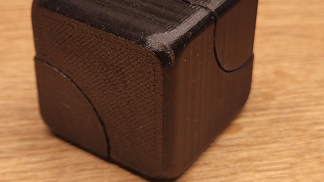 Con Quay Khối Lập Phương Fidget Spinner - Image 3