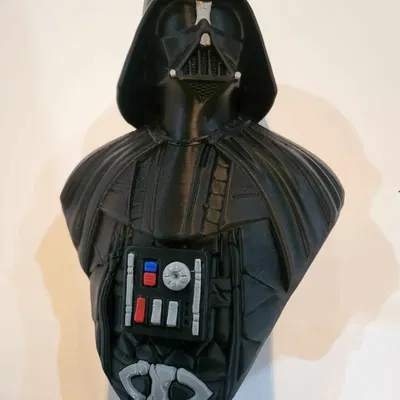 Darth Vador Bust (split for multiple colors)