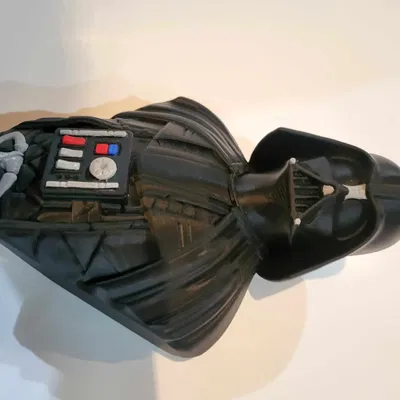 Darth Vador Bust (split for multiple colors)