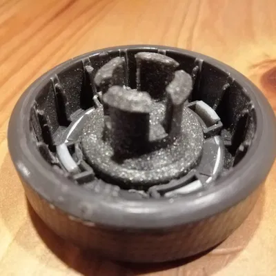 Bánh Xe Máy Hút Bụi Ryobi Staubsauger R18SV7-0