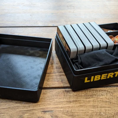 Hộp Đựng Game Bàn Libertalia