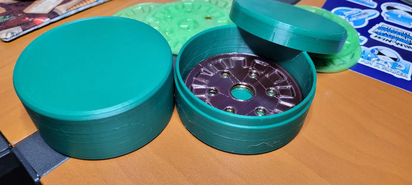 Hộp tròn có nắp - Image 1