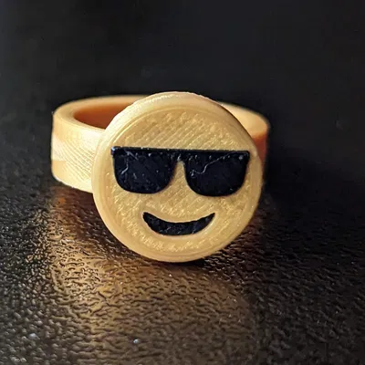 Emoji Ring