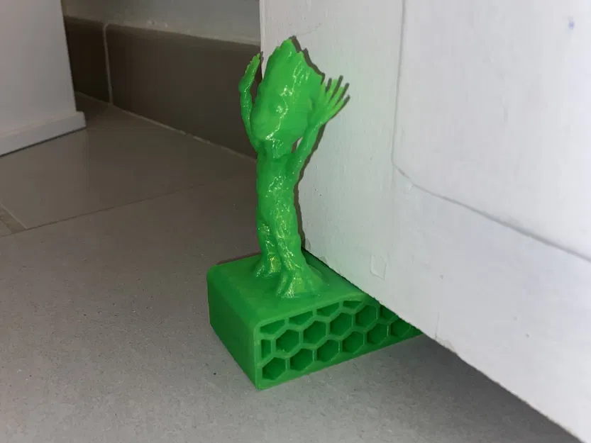 Cục Chặn Cửa Groot - Image 1