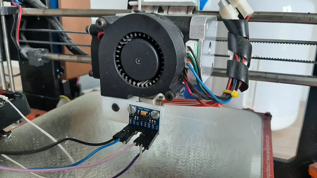 Giá đỡ ADXL345 cho Đầu đùn HeatCore DDG - Image 1