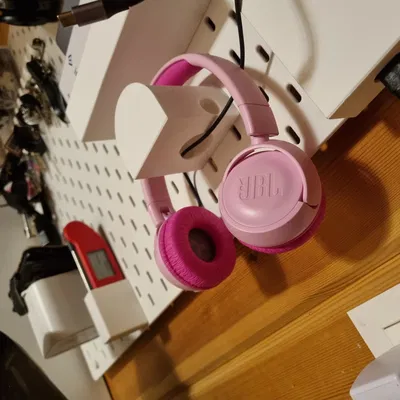 Kệ Tai Nghe Skadis Có Lỗ Luồn Dây