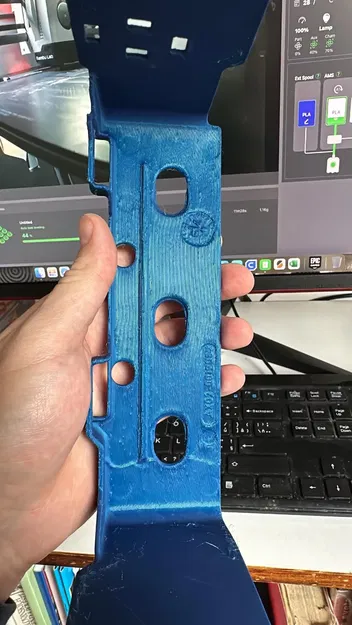 Giá đỡ máy lạnh Drziak klimy - Image 1