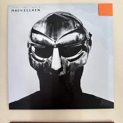Bìa Album Madvillainy - MF Doom + Madlib - Hueforge