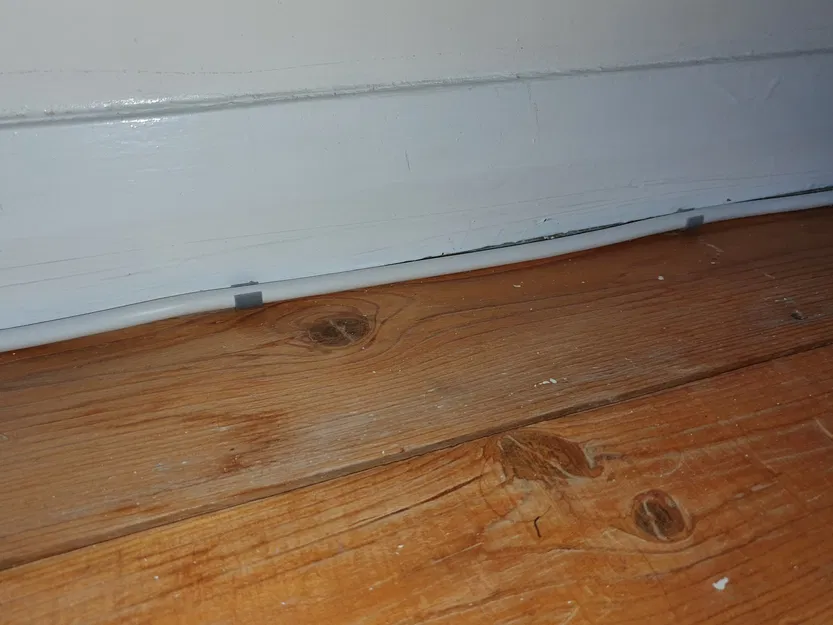 Kẹp cáp (8mm) - Image 1