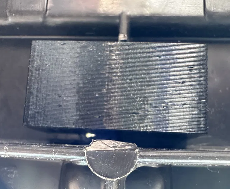 Chốt Khóa Thùng Vườn Suncast - Image 5