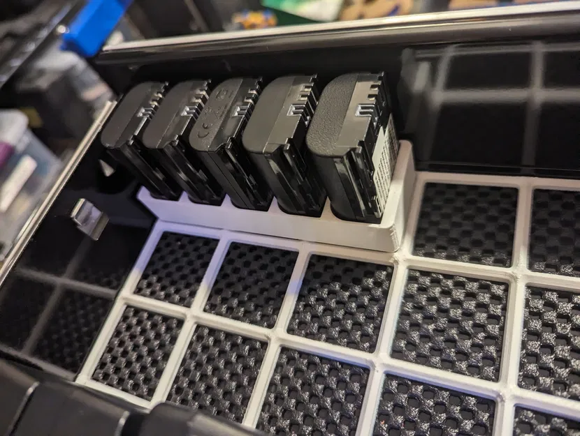 Hộp Đựng Pin Canon LP-E6 Theo Chuẩn Gridfinity - Image 1