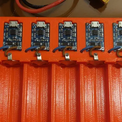 TP 4056 1A Sạc cho 10 Cell Pin 18650 21700