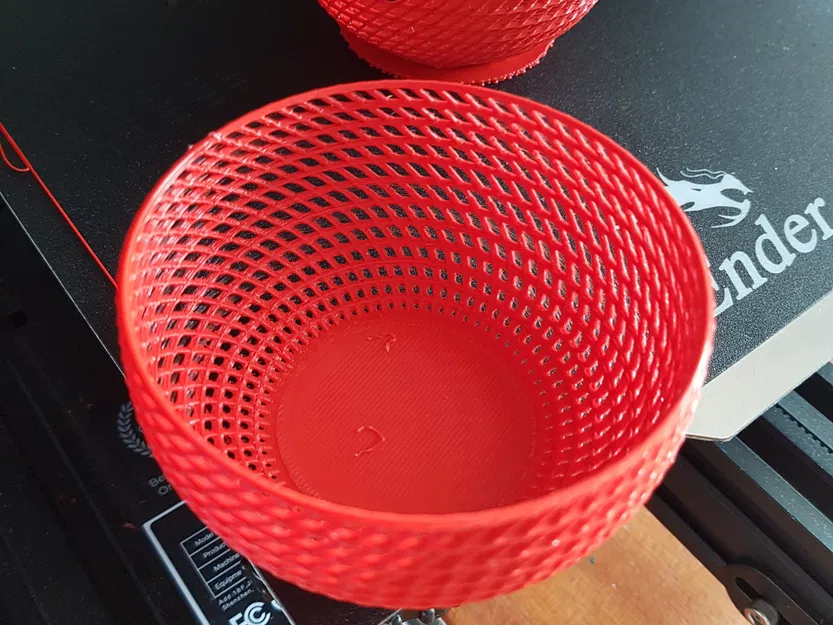 Tô Có Lỗ Trang Trí - Kích Thước 82mm - Image 1