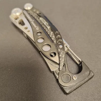 Búa In Cho Leatherman Skeletool