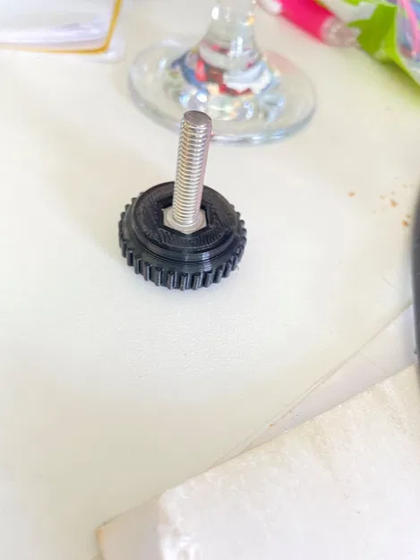 Núm Dò Garmin 7SV Plus - Image 1