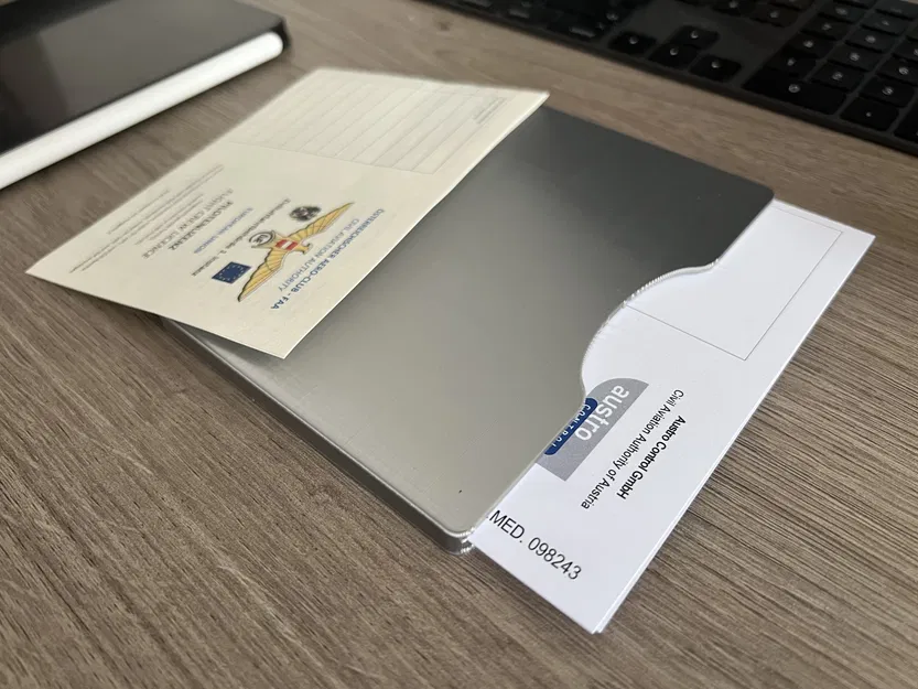 DIN A6 document cover/wallet - Image 1