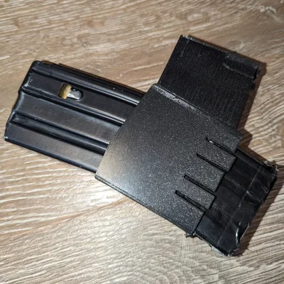 M16\M4 magazine holder