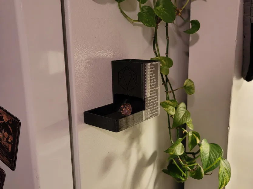 Dụng cụ lắc xí ngầu dán tủ lạnh - Image 3