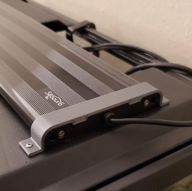 Pát Kẹp Đèn LED Seaoura - Image 1