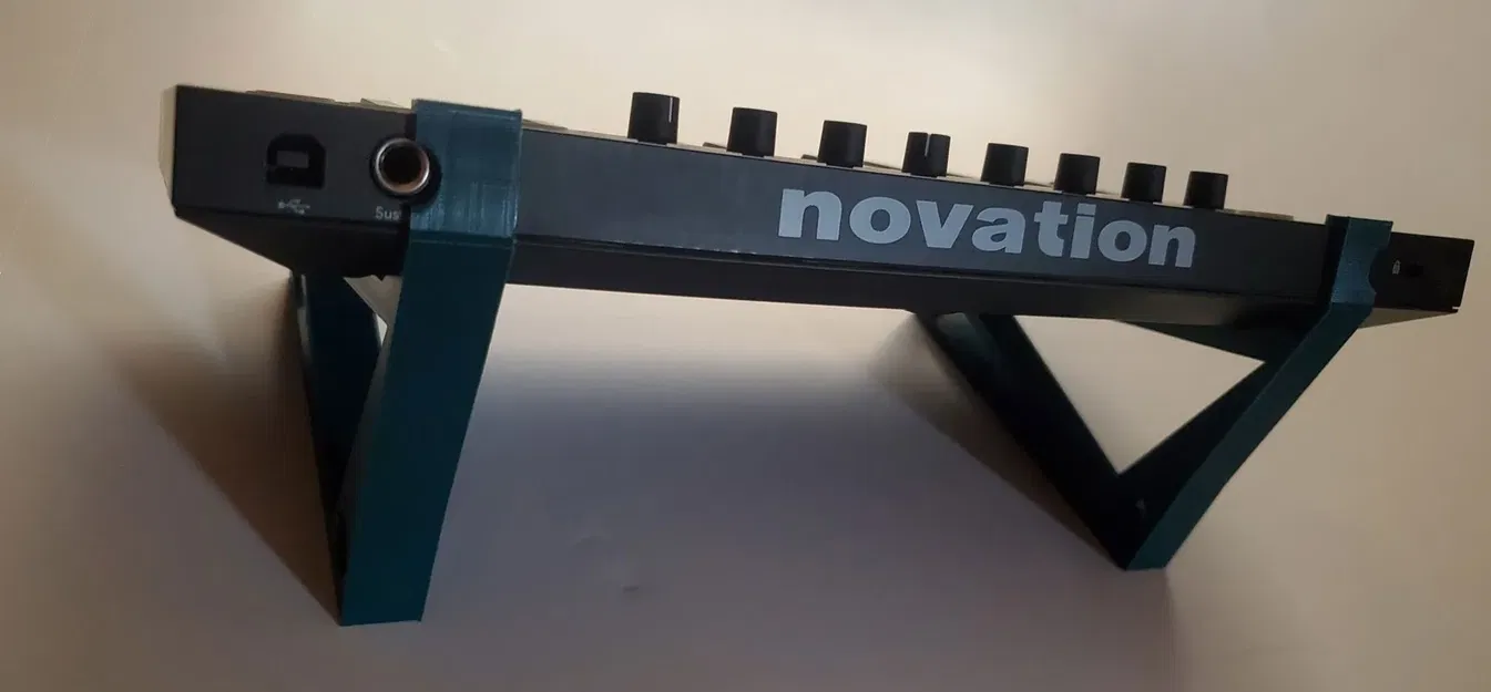Novation LaunchKey Mini MK3 Angled  Stand Riser - Image 3