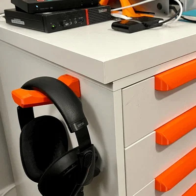 Headphone Holder