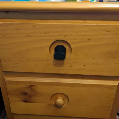 Giá Đỡ Tai Nghe Thay Núm Ngăn Kéo (Vít M4)