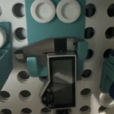 Giá Đỡ Thước Kẹp Threadboard