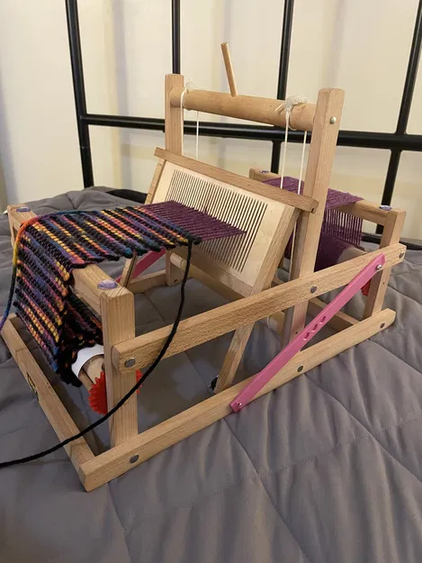 Replacement Parts for a Toy Weaving Loom - Image 1
