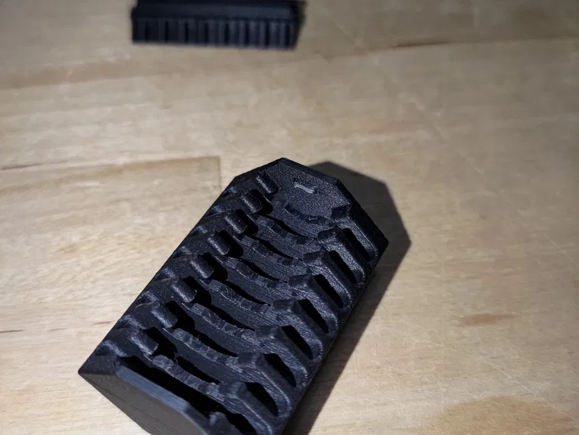 Kẹp Dây Nguồn 90 Độ Cho Dây Bện (Nhiều Kích Cỡ) - Image 6