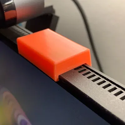 Giá đỡ màn hình Logitech Brio 4K Đơn giản [Dell 22"]