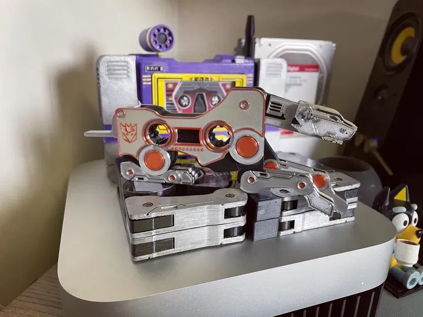 G1 Transformer Ravage - Version 3 - Image 1