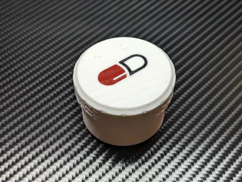 Hộp đựng thuốc nhỏ có khóa lưỡi lê / Small pillbox with bayonet lock - Image 1