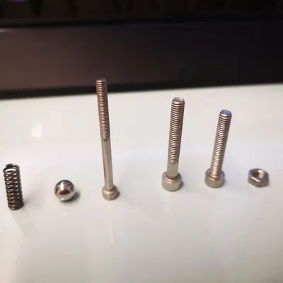 Monopod gắn Ray Picatinny