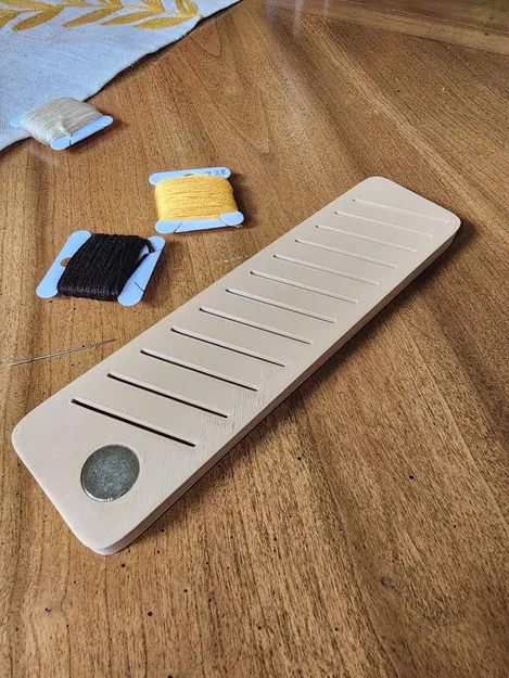 Stitching Floss Bobbin and Needle Holder - Image 3