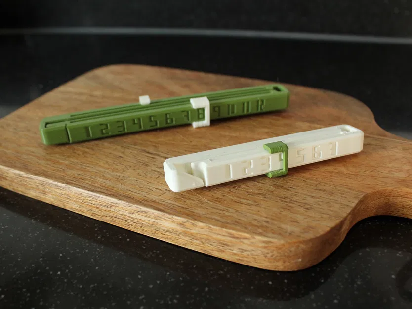 Bag Clip with Date Marking - Image 2