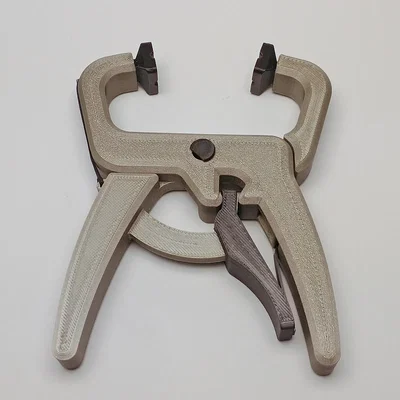 Kẹp Cầm Tay Handi-Clamp In 3D