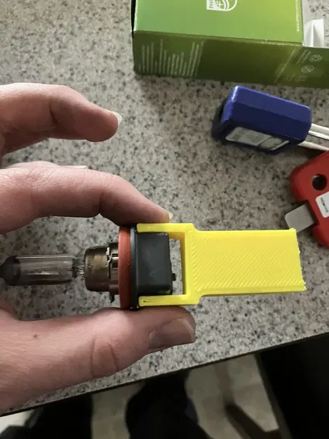 Công cụ thay bóng đèn cốt Ford Fusion - Image 1