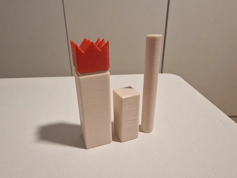 Miniature kubb (indoor table game) - Image 2