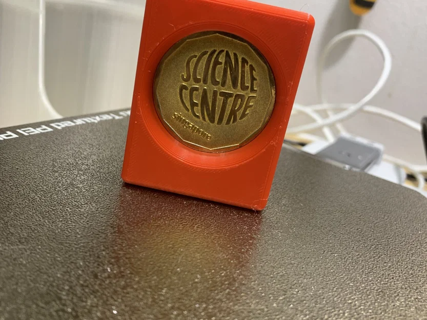 Đế trưng bày kỷ niệm chương - Image 1