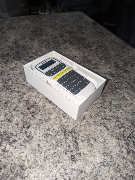 Gridfinity Holder for Brother PT-H110 - Image 3