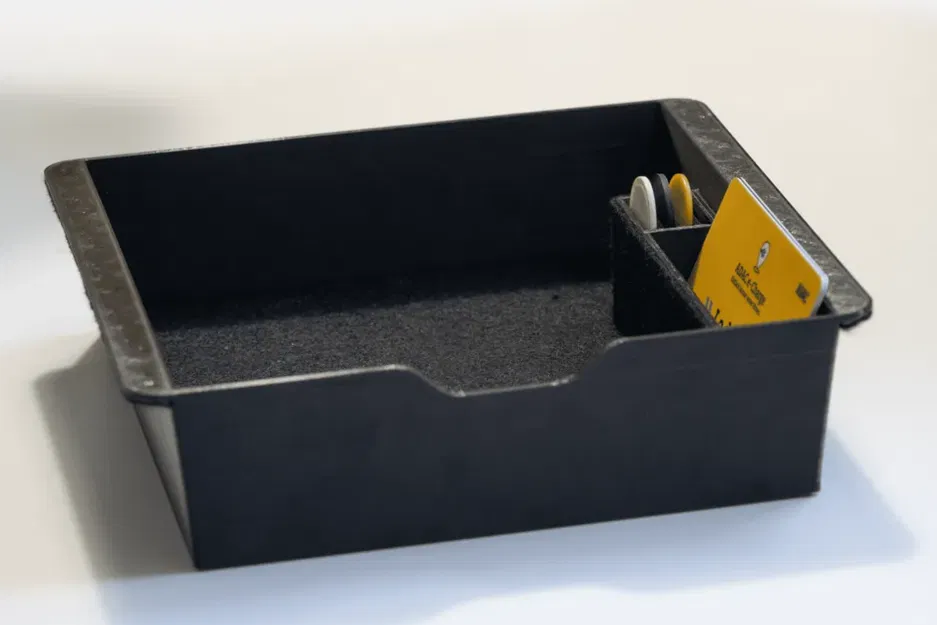 Tổ Chức Hộc Trung Tâm Xe Tesla Model 3 2024 Bản Highland - Image 1